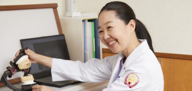 メンテナンスや修理をしながら長く使える入れ歯を